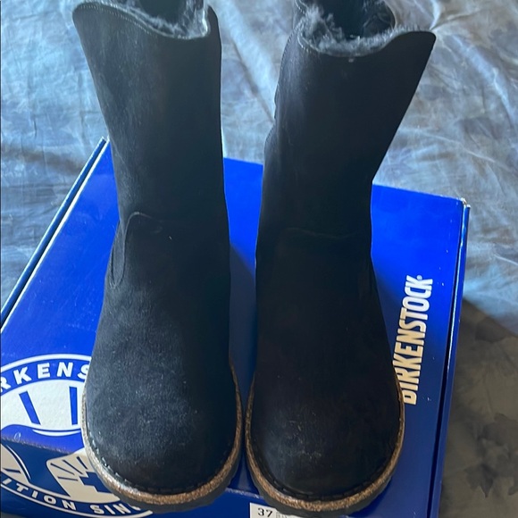 Birkenstock Uppsala Shearling Black Suede Boots - Picture 5 of 10